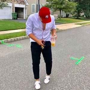 Meet your Posher, Axel